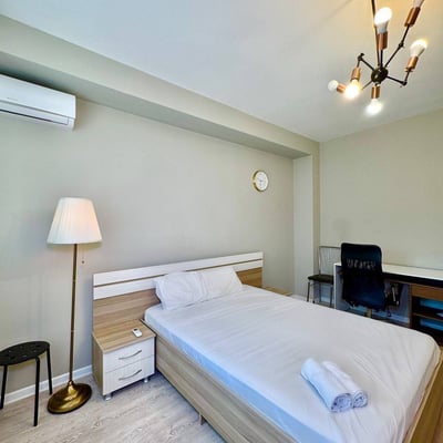 Miete einer gemütlichen 1-Zimmer-Wohnung mit Balkon in Chiajna, nahe Bukarest, Rumänien